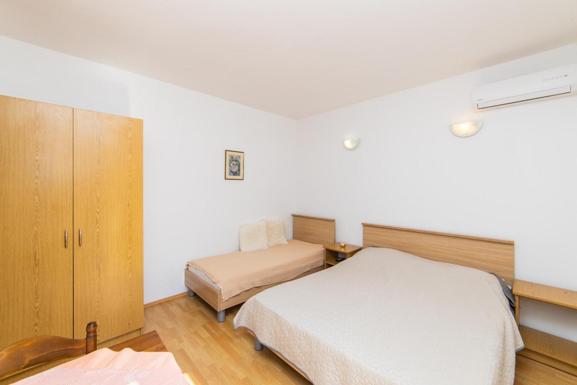 Apartments Slavena Gradac  Exterior foto